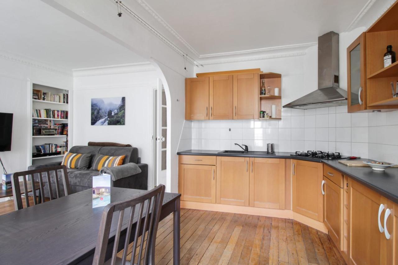 Charming Flat With Balcony In The Centre Of Paris - Welkeys Apartment Luaran gambar